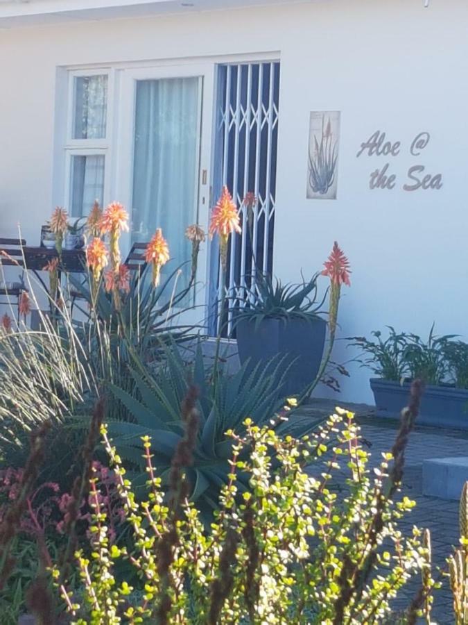 Ferienwohnung Aloe @ The Sea Mossel Bay Exterior foto